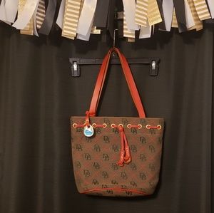 Dooney & Bourke shoulder bag